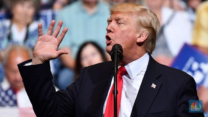 Thanks Trump! Harga Emas Antam Menuju Rp 1 Juta Lagi