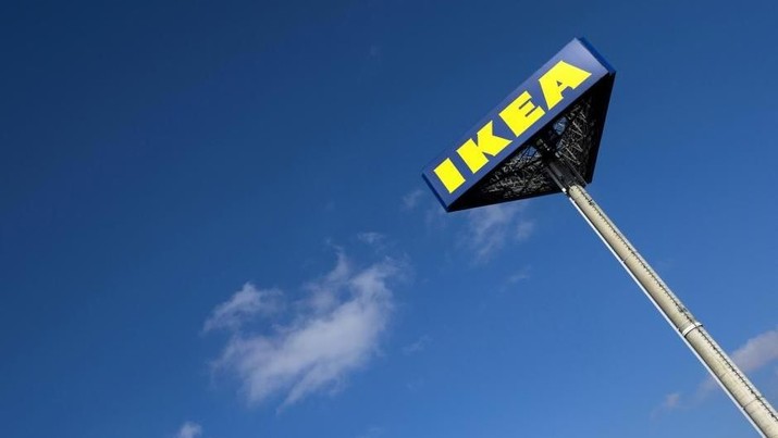 IKEA & Toyota Ramai-Ramai Setop Operasi di Rusia, Ada Apa?