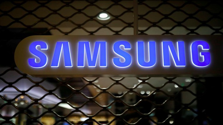 Tinggalkan China, Samsung Gratiskan Galaxy S10+ ke Karyawan