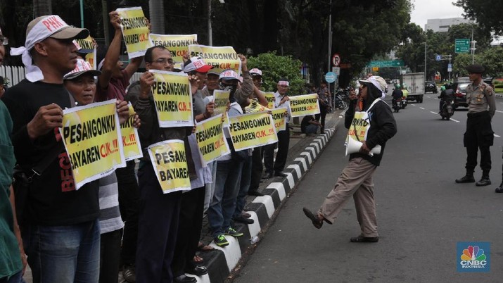 pengusaha-mikro--kecil-wajib-bayar-pesangon-ke-karyawan