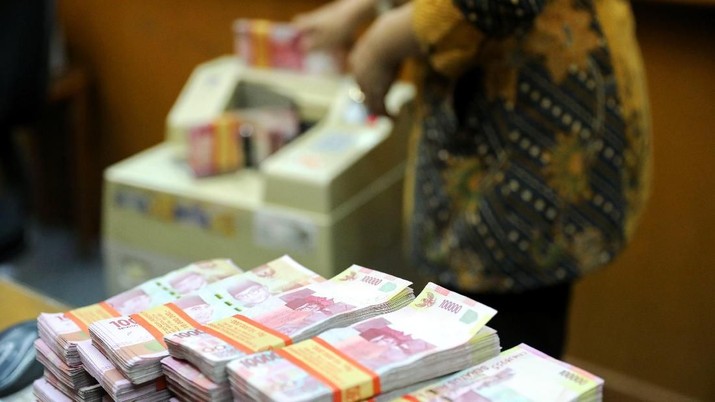 trump--kompori--suku-bunga-as-bisa-minus-rupiah-berjaya