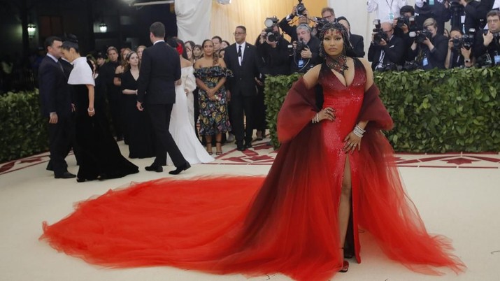 Heboh Nicki Minaj Sebut Vaksin Buat Testis Bengkak-Impoten