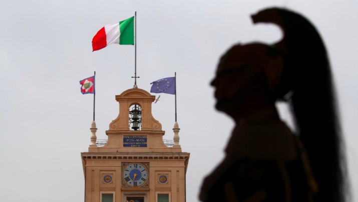 puji-tuhan-kematian-di-italia-turun-dalam-3-minggu-terakhir