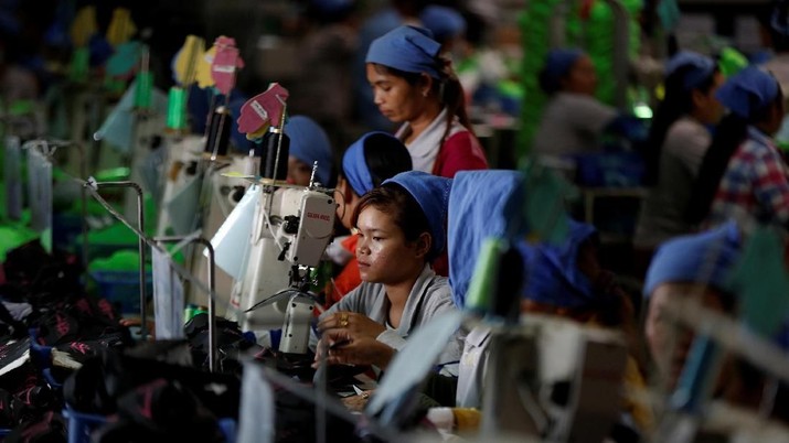 Pabrik Sepatu Ramai-Ramai Setop Produksi, Ada Apa?
