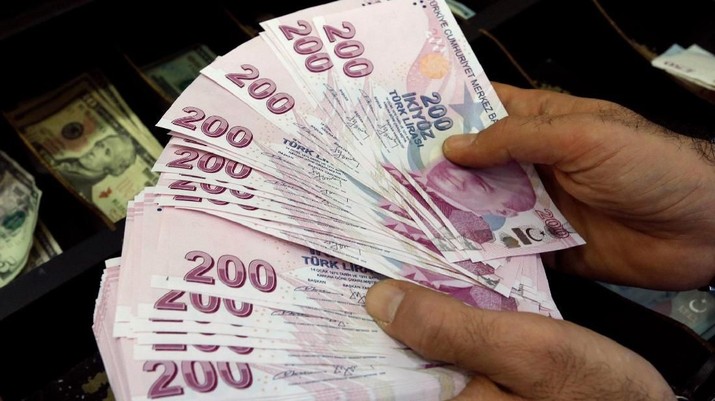 Warga Turki "Buang" Lira dan Borong Emas, Ini Pertanda Apa?
