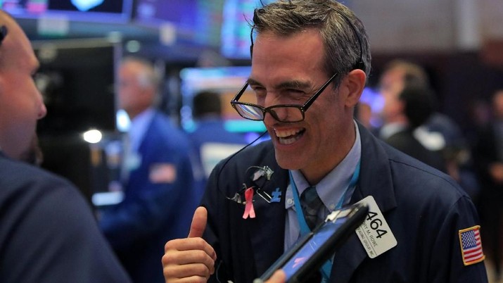 percaya-klaim-trump-soal-nego-dagang-wall-street-dibuka-naik