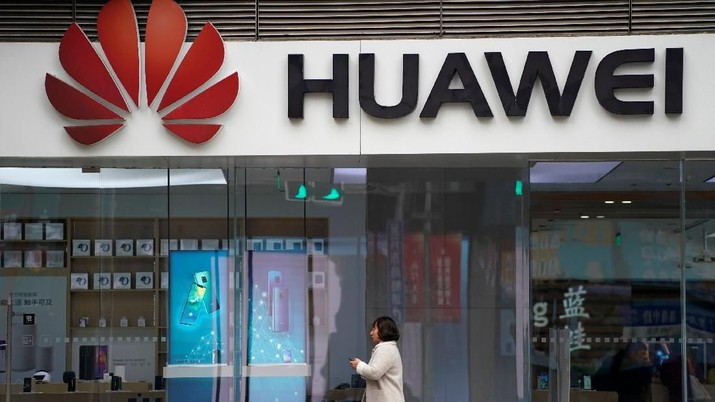 4 Tahun Lepas dari Android, Huawei Engap Hadapi Kompetisi
