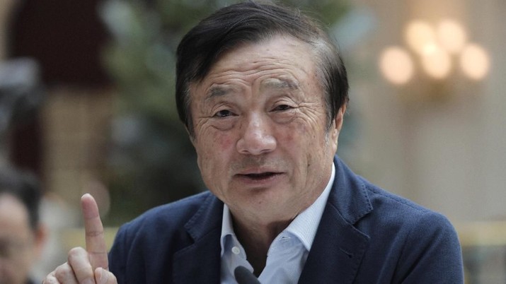 Pengakuan Mengejutkan Bos Huawei: Hadiahi Keluarganya iPhone