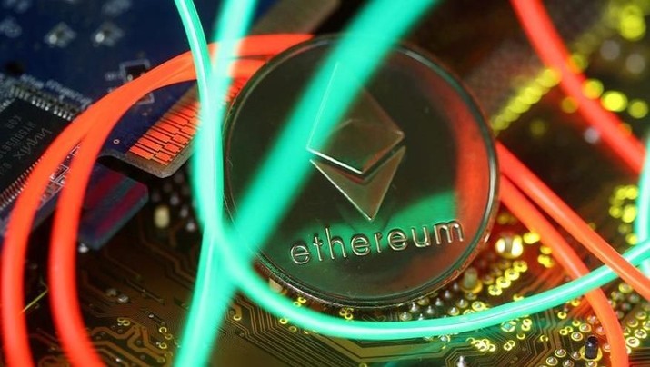 Beli Ethereum Modal Motor Beat, Hold Setahun Jadi Xpander