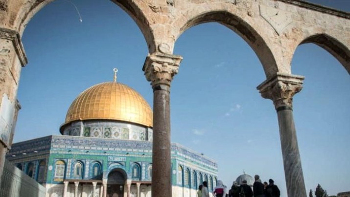 Israel Gusur Palestina, Bentrokan Pecah di Masjid Al-Aqsa