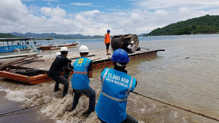 pengguna-listrik-900-watt-bebani-apbn-tahun-depan-naik-tarif