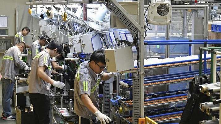 Manufaktur China Kembali Turun di Oktober