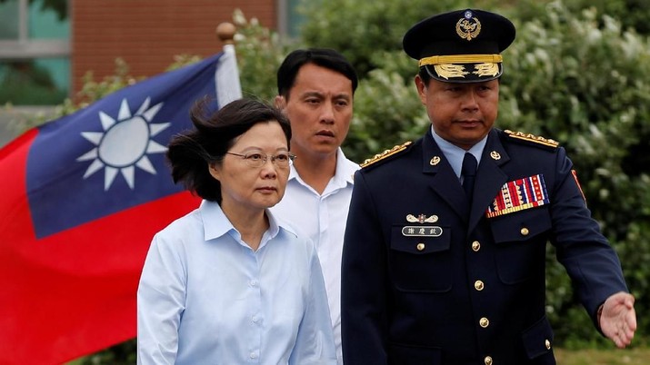 makin-semerawut-taiwan-diminta-ikut-campur-urusan-hong-kong