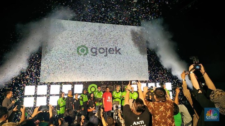 Direstui Mahathir, Gojek Jadi 'Juru Selamat' Malaysia?