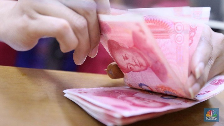 China 'Buang Dolar', Tapi (Maaf) Level Yuan Jauh di Bawah