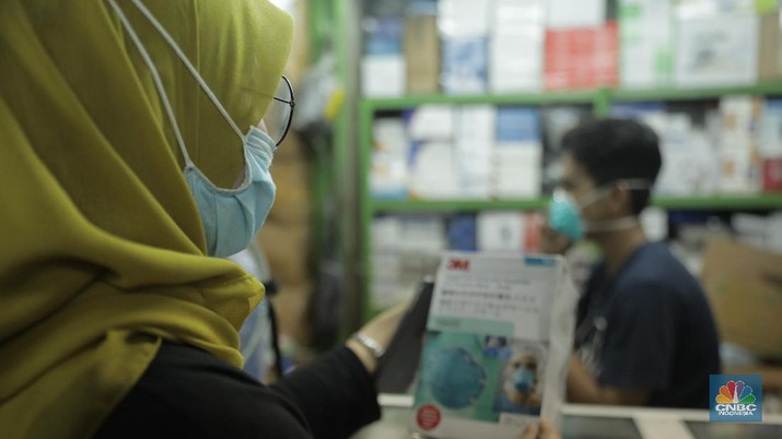 Bergantung China, RI Kewalahan Produksi Masker
