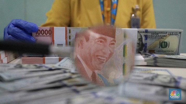 Singapura yang Resesi, Kok Rupiah yang Melemah?