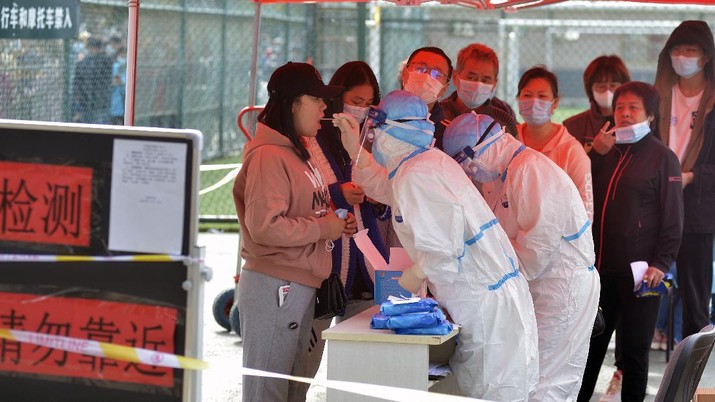 dicolok-dari-belakang-jepang-minta-china-setop-swab-anal