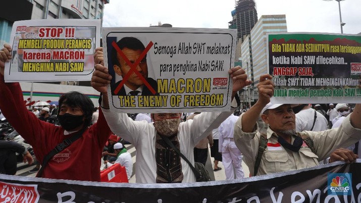 Massa Aksi Demo 211 Desak Pemerintah Usir Dubes Prancis