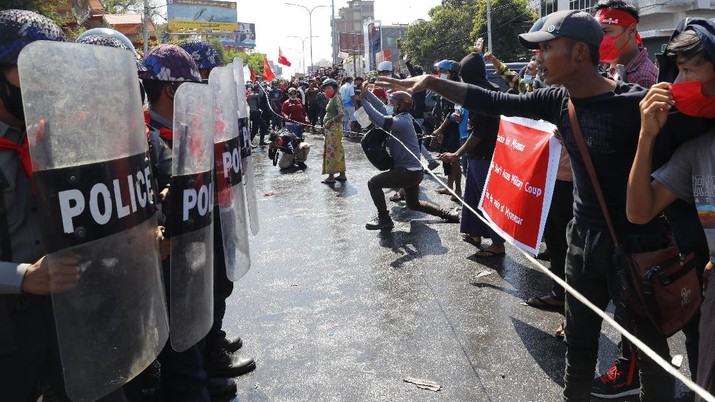 kebiri-kudeta-myanmar-as-hingga-inggris-bombardir-sanksi