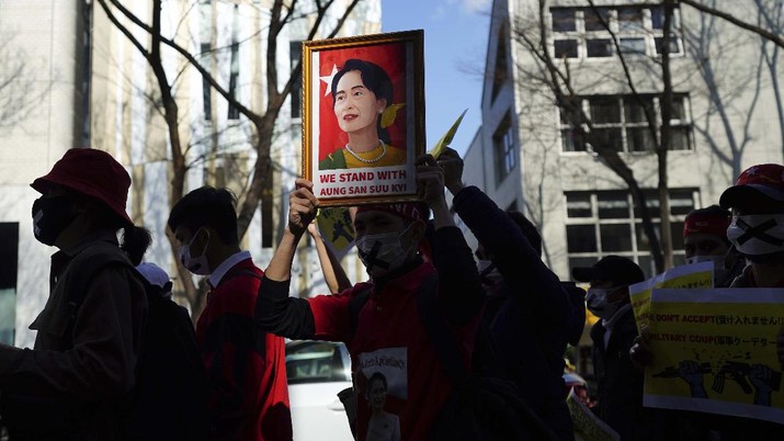 tank-militer-kepung-kota-myanmar-as-beri-peringatan-ke-warga