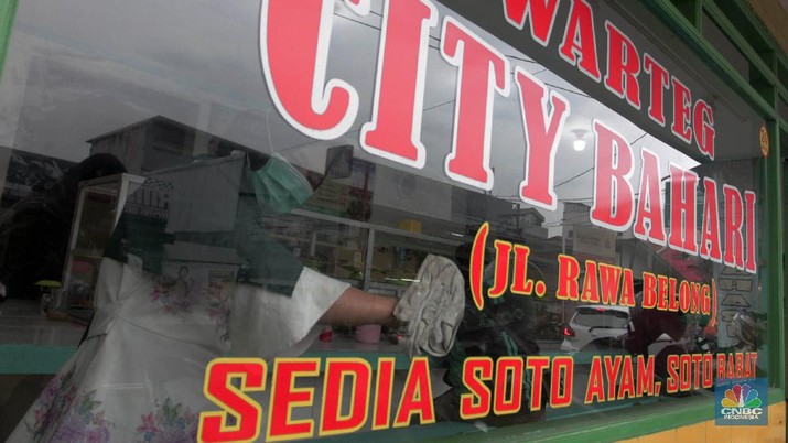 Aturan Waktu Makan 20 Menit di Warteg, Pengusaha Bingung!