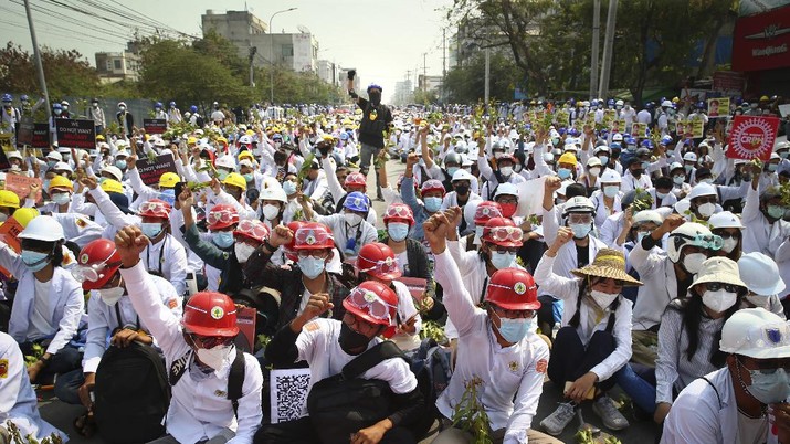 myanmar--mabuk--sanksi-eropa-turun-tangan-hukum-junta