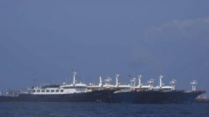 Laut China Selatan Panas, China Serang Kapal Filipina