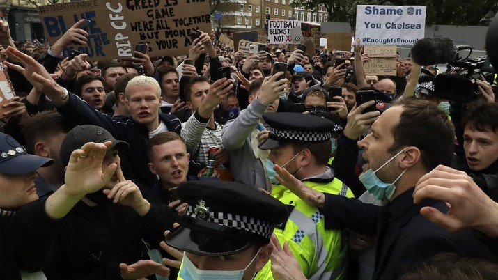 Inggris Demo Besar-besaran, 10.000 Orang 'Serbu' London