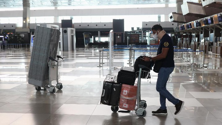 Fenomena Bandara Soetta Makin Sepi, Penumpang Anjlok Parah!