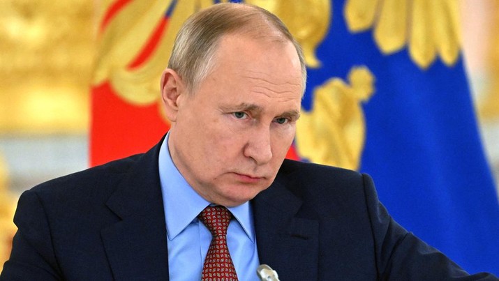 putin-jadi--sandera--di-ukraina-maju-kena-mundur-kena