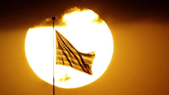 Ekonomi Terguncang? Amerika Beri BLT Warga Rp15,6 Juta/Orang