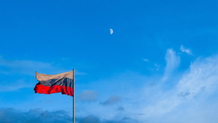 menlu-sekutu-putin-mati-misterius-rusia-diduga-terlibat