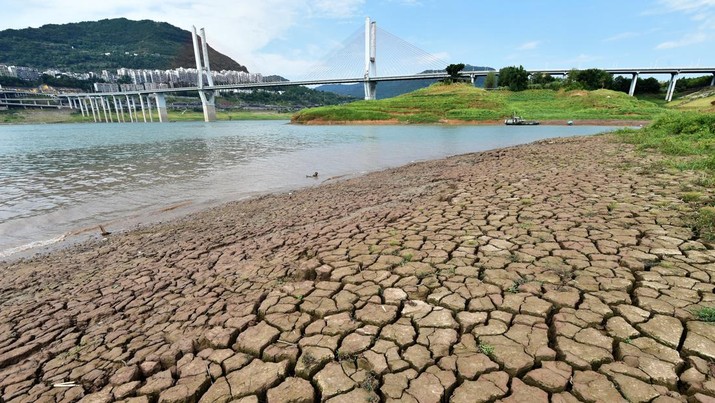 suhu-lebih-dari-40c-china-darurat-kekeringan-nasional