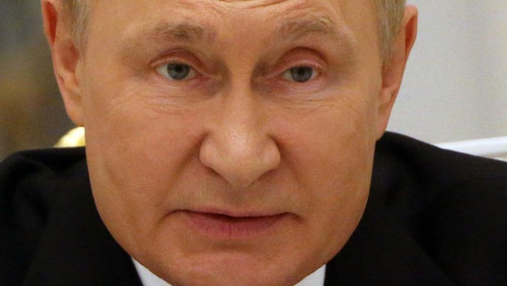 Putin Terdesak, AS Sebut Pasukannya Siaga 1 di Depan Ukraina