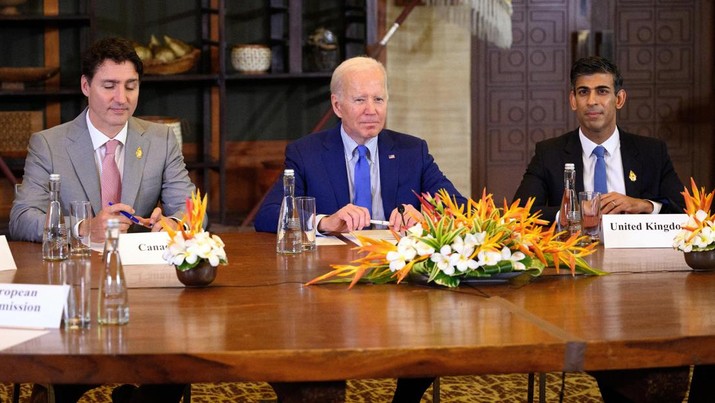 Rudal Putin Hantam Polandia, Negara G7 Rapat Darurat di Bali!