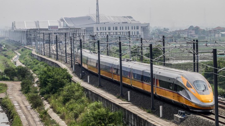Butuh Lebih Setengah Abad Proyek Kereta Cepat Balik Modal