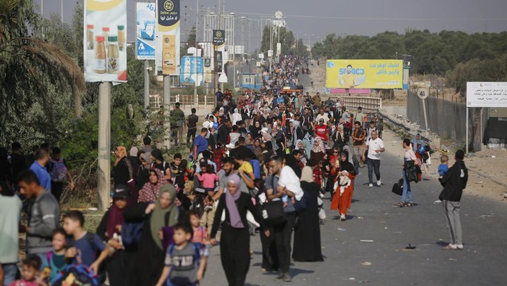gaza-jadi-neraka-dunia-lebih-dari-100000-warga-mengungsi