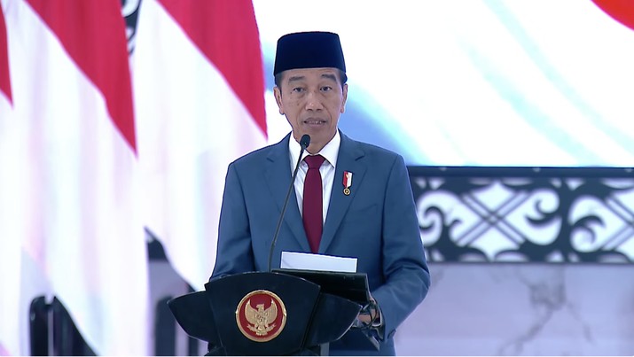 Jokowi: Jakarta Punya KRL, LRT, MRT, Kereta Cepat Masih Macet