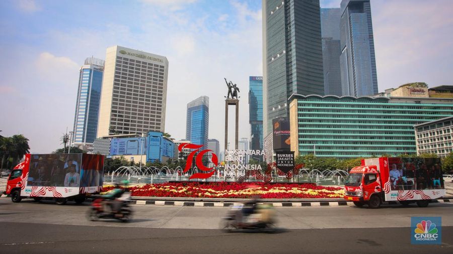 Banyak PHK-Daya Beli Loyo, Ekonomi RI Mentok Tumbuh 5% Tahun Ini
