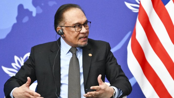 Malaysia 'Tampar' China, Anwar Ibrahim Tegaskan Ini ke Xi Jinping