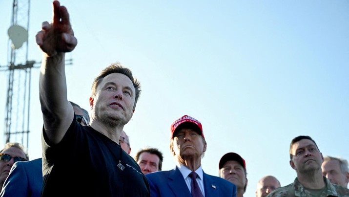 'Presiden' Elon Musk Kuasai Trump, Jaksa Sampai Regulator AS Tunduk