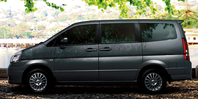 PROMO MENARIK NISSAN SERENA