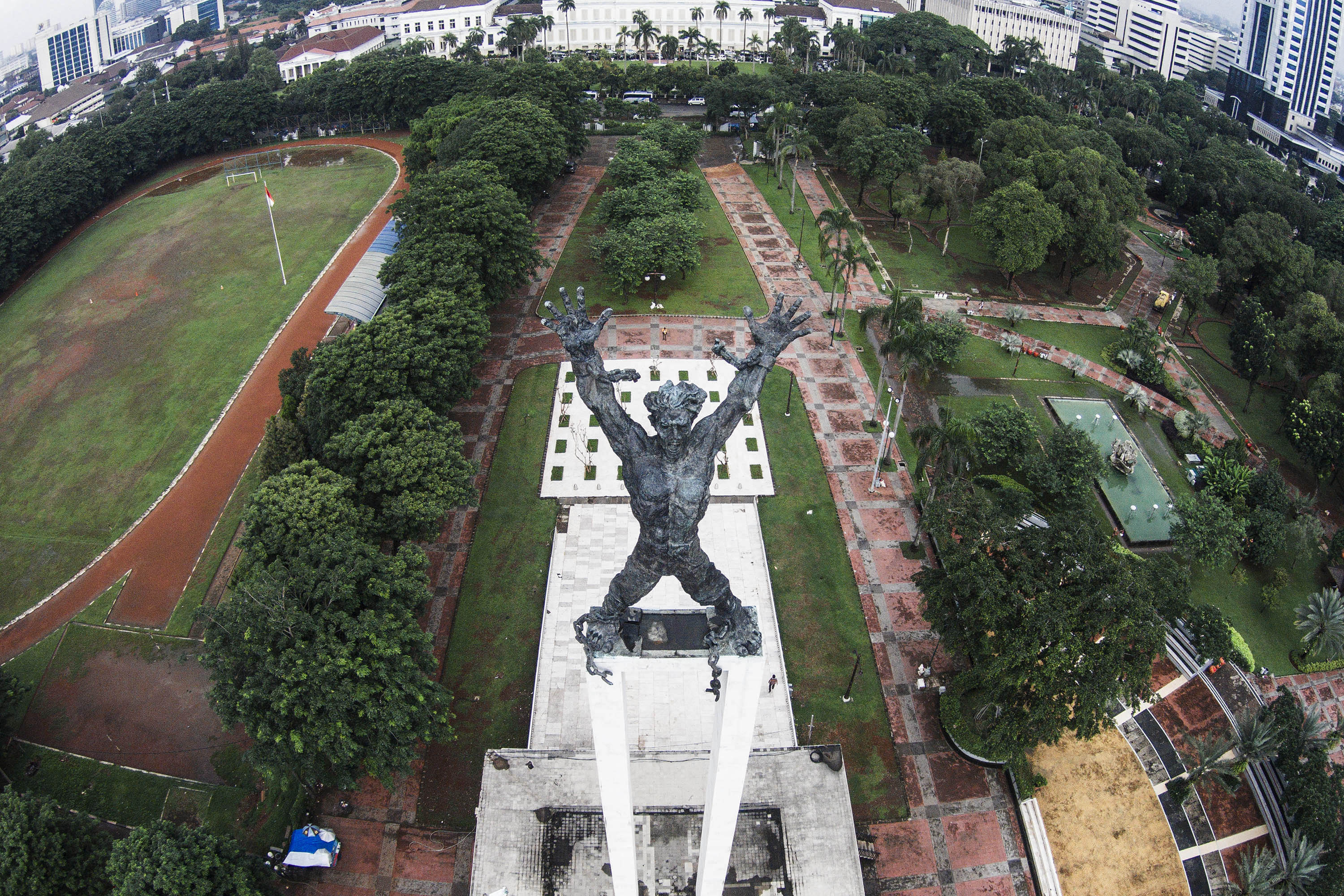 Mari berekreasi ke lima taman di jakarta