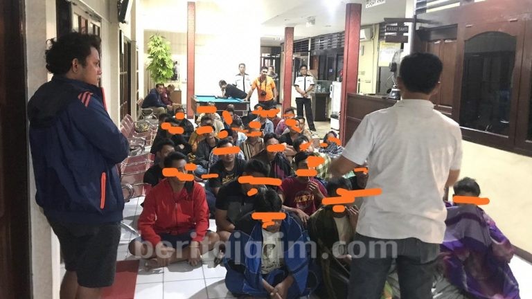 Preman Kampung Tewas Dimassa, Pelaku Diduga Belasan Orang