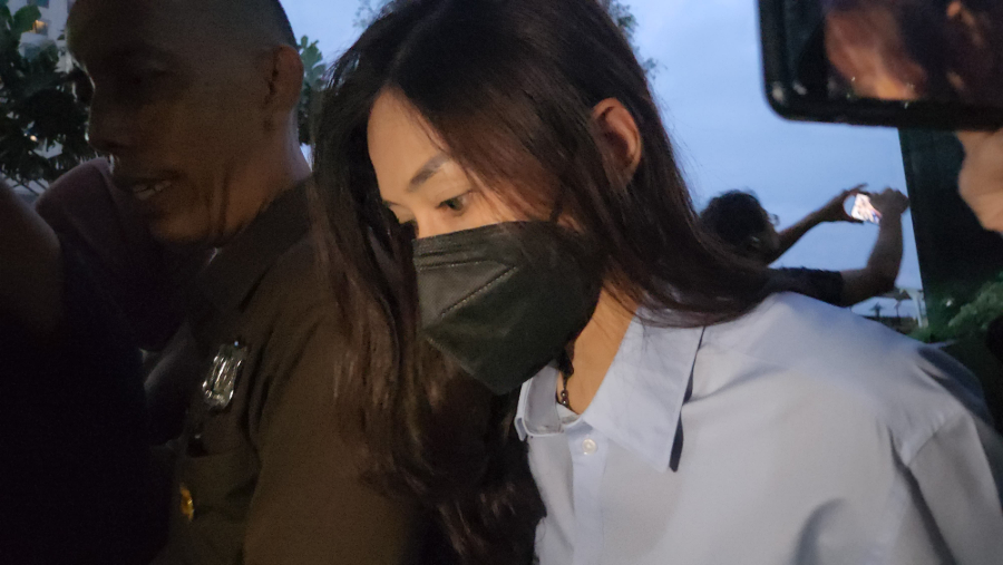 2 Kali Absen Panggilan KPK Terkait Hasto, Maria : Sedang Reses