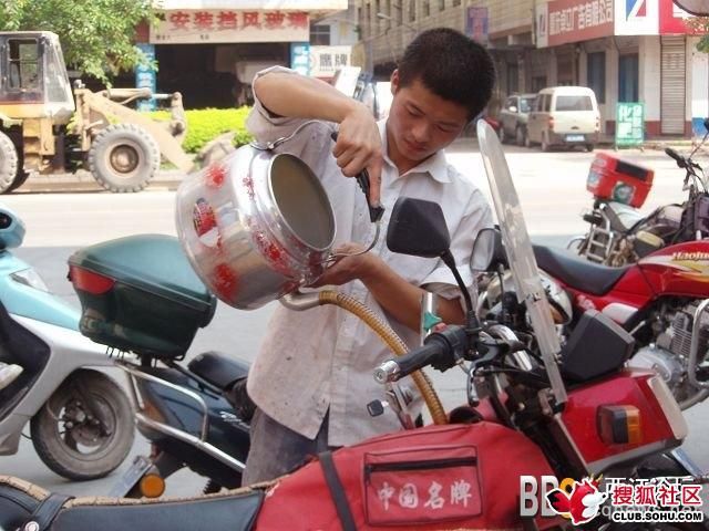 Kebaikan Yang Bisa Kalian Lakukan Ketika Berkendara Menggunakan Motor