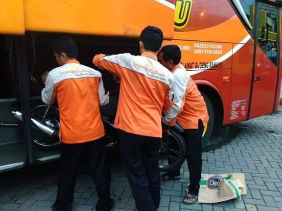 4 Keistimewaan OH1521 (Si Kuler Jahat),Bus Terbaik Dan Legendaris Dari Mercedes Benz