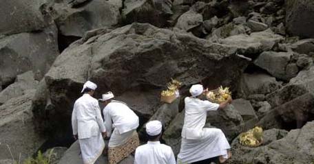 Misteri Tersembunyi Dibalik Gunung Kelud