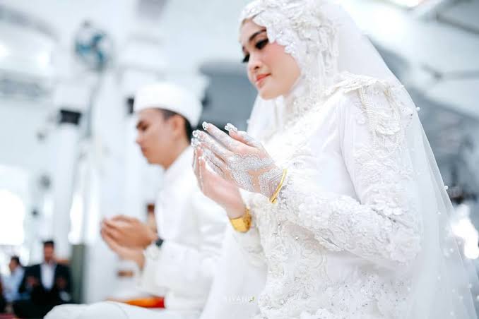 Menikah Itu Tak Cukup Hanya Teori Semata